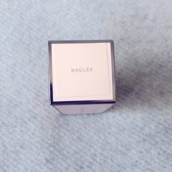 Lit up highlight stick by Westman Atelier - Picture 3 of 8